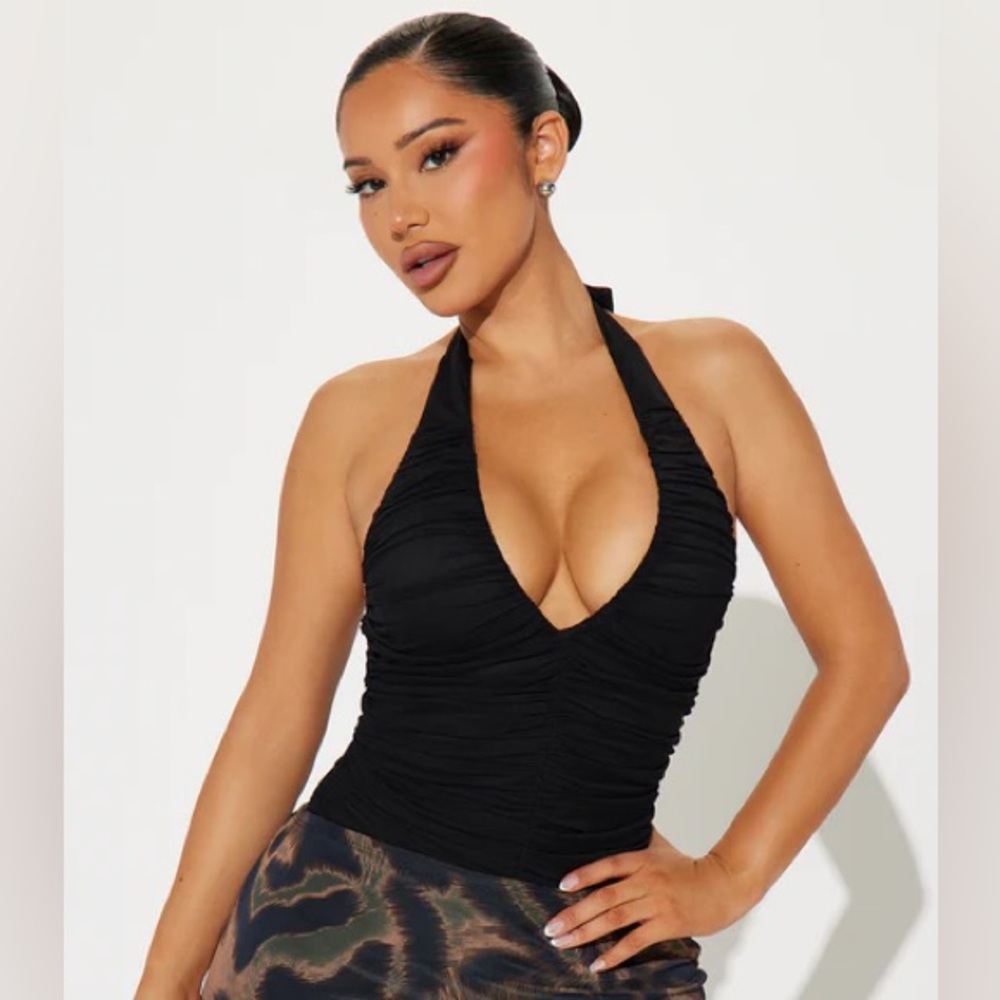 NWT Black Runched Bodysuit